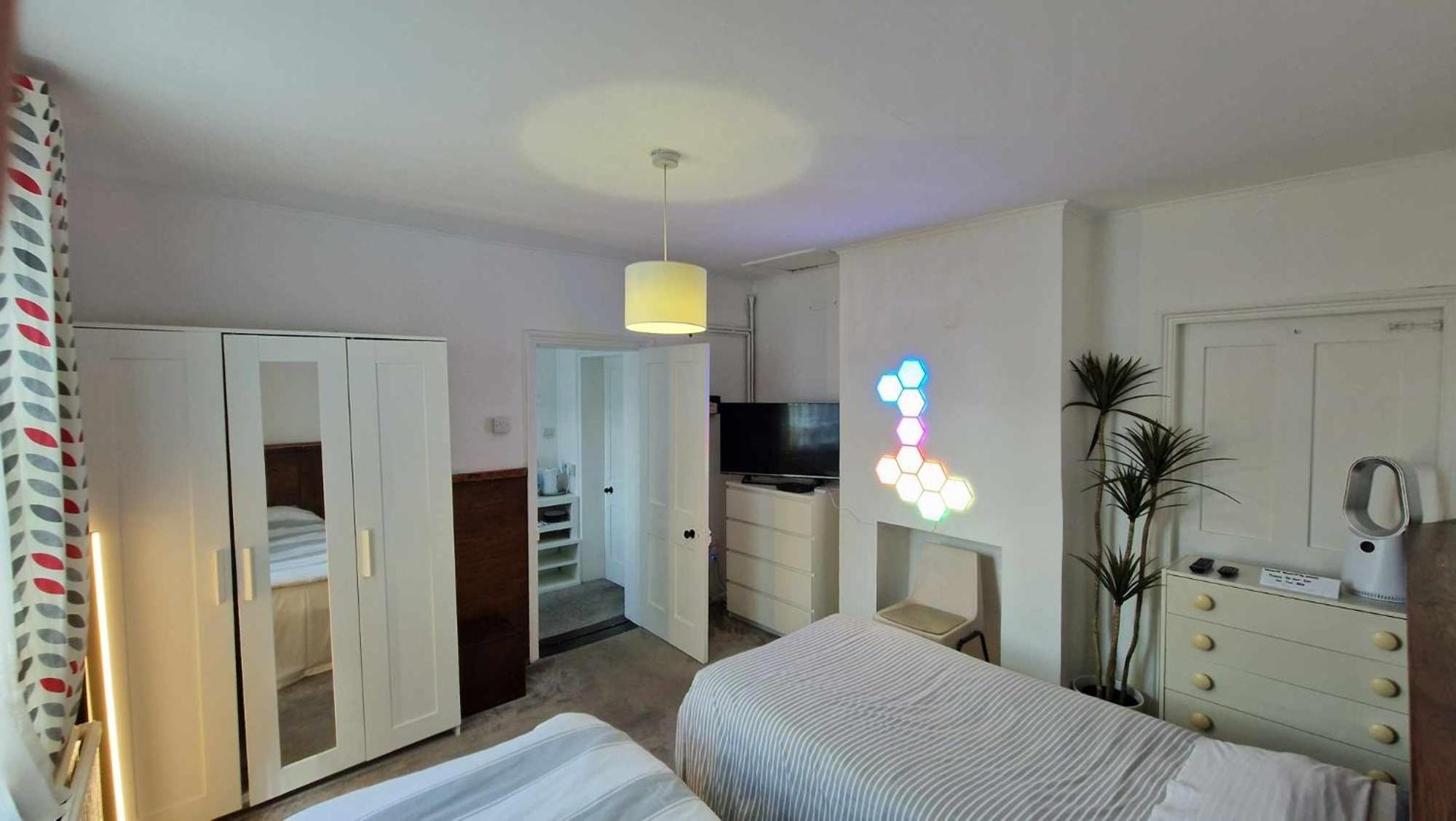 Converted Bungalow In Bexley 런던 외부 사진