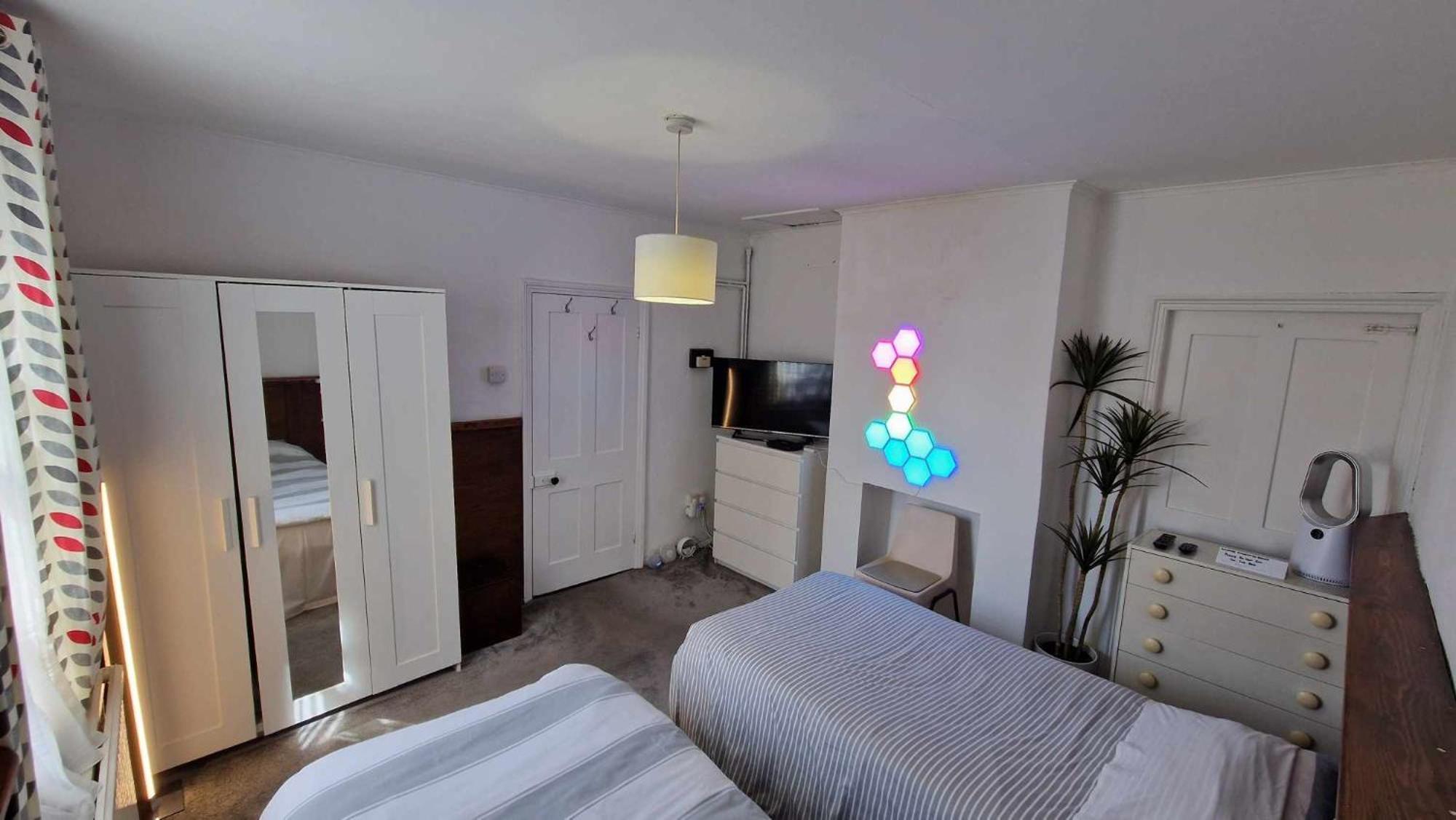 Converted Bungalow In Bexley 런던 외부 사진